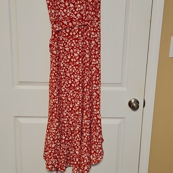 Max Studio Red Floral Ruffle Wrap Dress - Picture 15 of 16